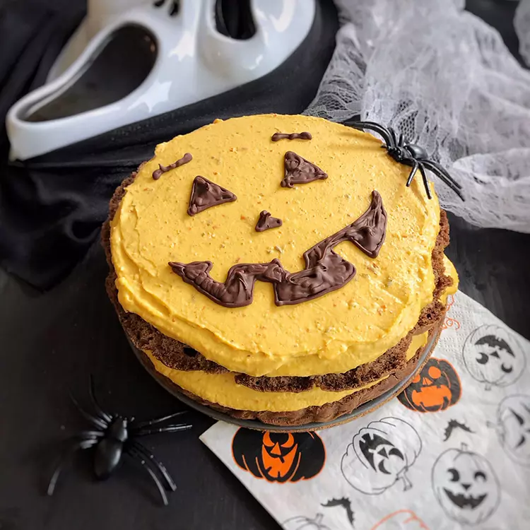 Halloween torta od bundeve