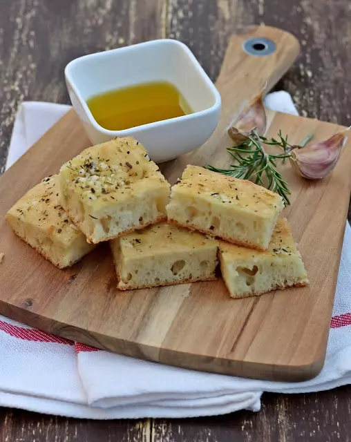 Bezglutenska brza focaccia