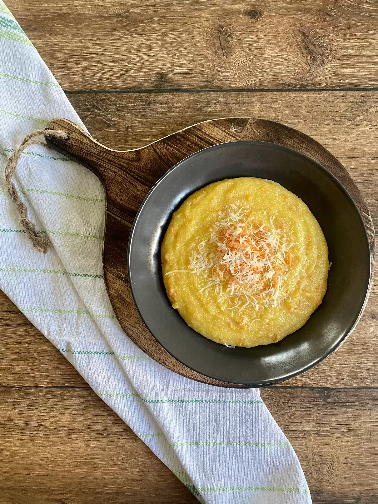 Palenta s mrkvom i parmezanom
