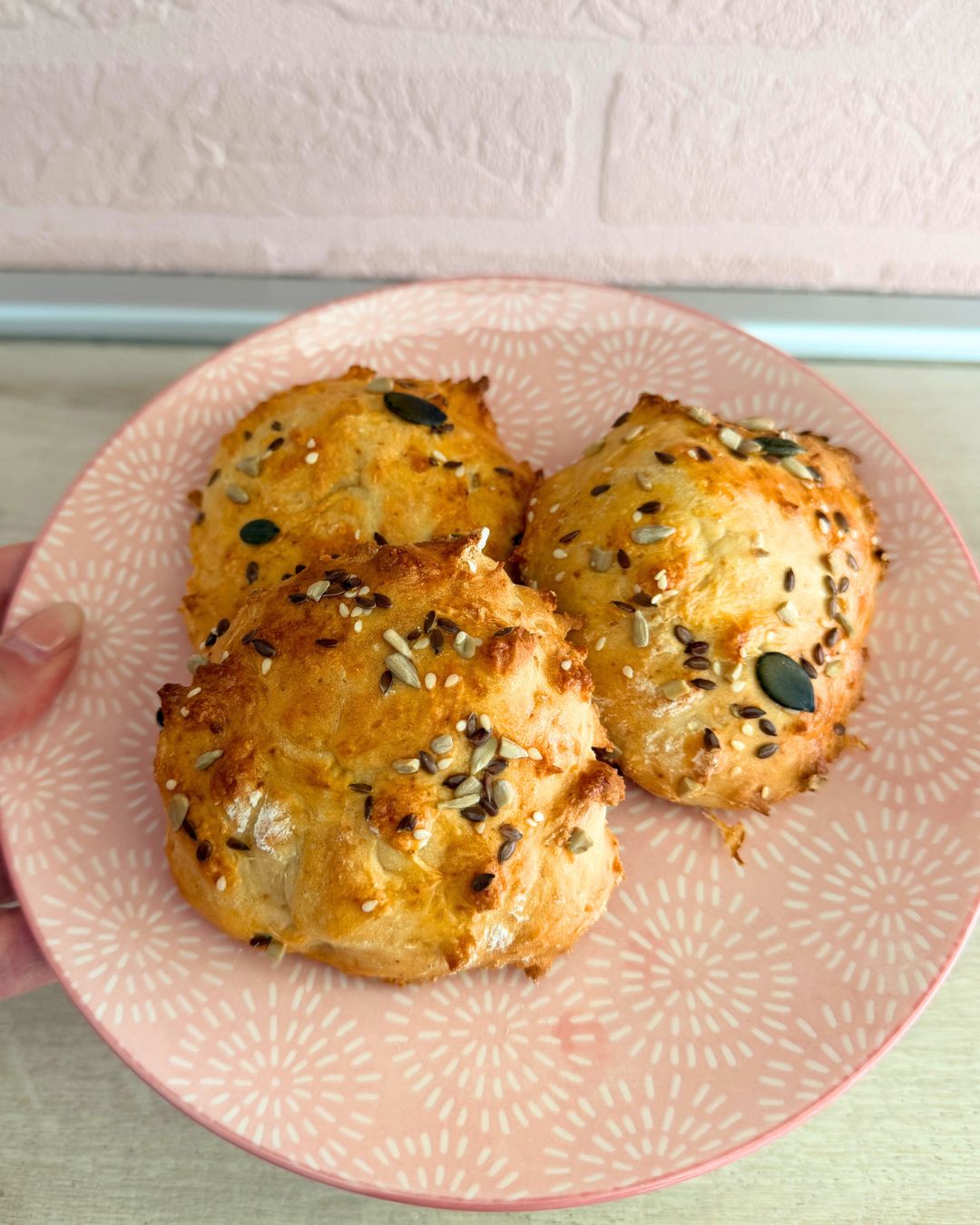 VIDEO: Brze žemljice sa grčkim jogurtom 