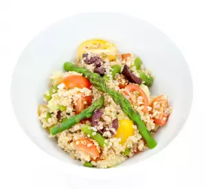 Proljetna salata od kvinoje
