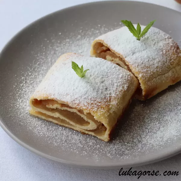 Jabučna pita bez brašna i glutena