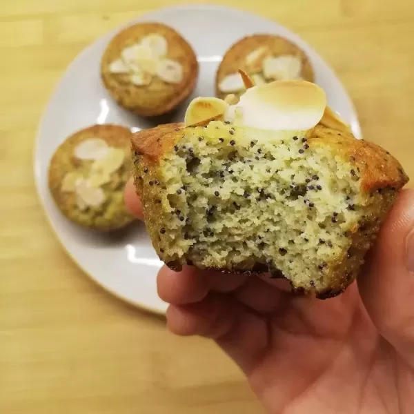 Muffini s makom i limunom