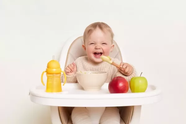 Redoslijed uvođenja namirnica kod beba