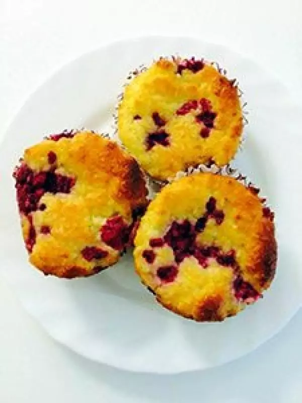 LCHF muffini s malinama