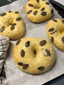 Brze žemljice sa grčkim jogurtom  Slika